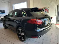 Usata Porsche Cayenne 245 CV (180 kW) 2012 Blu/azzurro SUV