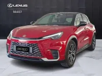 Usata Lexus LBX 136 CV (100 kW) 2024 Emotional red & black SUV