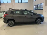 Usata Peugeot 2008 Active 92 CV (67 kW) 2014 Marrone SUV