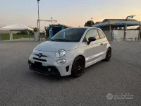 Usata Fiat 500 Abarth 180 CV (132 kW) 2021 Grigio Utilitaria