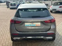 Käytetty Mercedes GLA200 150 HP (110 kW) 2021 Harmaa Katumaasturi