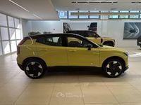 Usata Volvo EX30 Plus 75 kW (102 CV) 2024 Giallo SUV