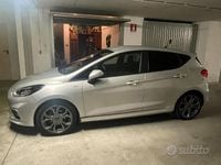 Usata Ford Fiesta ST-Line 86 CV (63 kW) 2019 Grigio Utilitaria