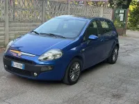 Usata Fiat Punto Evo Dynamic 69 CV (50 kW) 2011 Bluazzurro Utilitaria