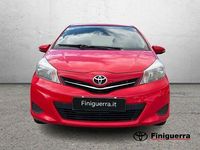 Usata Toyota Yaris Active 90 CV (66 kW) 2014 Rosso Berlina