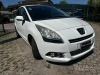 Usata Peugeot 5008 Business-Line 115 CV (84 kW) 2013 Bianco Monovolume