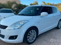 Usata Suzuki Swift 94 CV (69 kW) 2013 Bianco Utilitaria