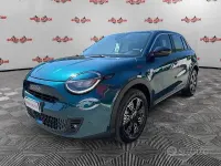 Usata Fiat 600 145 CV (106 kW) 2025 Verde SUV