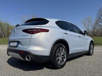 Usata Alfa Romeo Stelvio 190 CV (139 kW) 2021 Grigio SUV