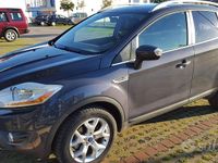 Usata Ford Kuga Titanium 140 CV (102 kW) 2013 Blu/azzurro SUV
