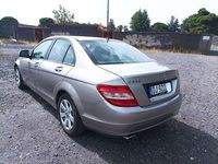 Usata Mercedes C220 Classic 170 CV (125 kW) 2007 Argento Berlina