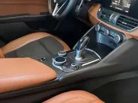 Usata Alfa Romeo Giulia Super 179 CV (131 kW) 2018 Argento Berlina