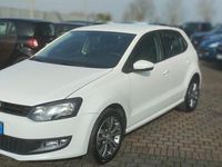Usata VW Polo Comfortline 75 CV (55 kW) 2013 Bianco Utilitaria