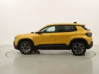 Usata Jeep Avenger Summit 101 CV (74 kW) 2025 Giallo/oro SUV