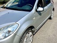 Usata Dacia Sandero 75 CV (55 kW) 2009 Berlina