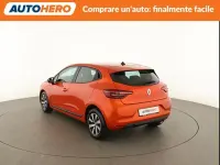 Usata Renault Clio Equilibre 91 CV (66 kW) 2022 Arancio Utilitaria