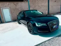 Usata Audi A8 Ambiente 351 CV (258 kW) 2012 Blu Berlina