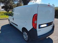 Usata Fiat Doblò 120 CV (88 kW) 2014 Bianco Monovolume