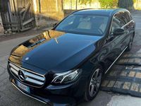 Usata Mercedes E220 194 CV (142 kW) 2017 Nero Station wagon
