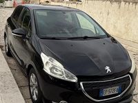 Usata Peugeot 208 2013 Nero Utilitaria