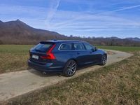Usata Volvo V90 190 CV (139 kW) 2019 Blu/azzurro Station wagon
