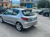 Usata Peugeot 206 GTi 135 CV (99 kW) 2000 Grigio Berlina