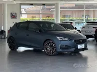 Usata Cupra Leon VZ 300 CV (220 kW) 2023 Grigio magnetico opaco Berlina