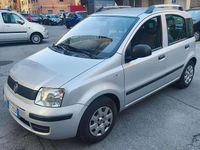 Usata Fiat Panda Dynamic 69 CV (50 kW) 2012 Argento Utilitaria