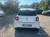 Usata Smart ForFour Proxy 71 CV (52 kW) 2014 Bianco Utilitaria