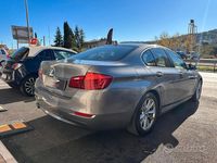 Usata BMW 520 Luxury Line 190 CV (139 kW) 2015 Grigio Berlina