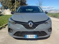 Usata Renault Clio V Business 91 CV (66 kW) 2021 Grigio Berlina