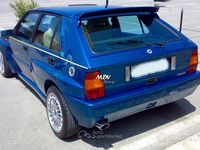 Usata Lancia Delta 211 CV (155 kW) 1995 Blu Utilitaria
