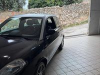 Usata Lancia Ypsilon 69 CV (50 kW) 2015 Nero Utilitaria