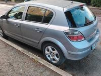 Usata Opel Astra 60 CV (44 kW) 2007 Berlina