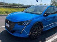 Usata Peugeot 208 GT 102 CV (75 kW) 2022 Blu Utilitaria