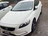Usata Volvo V40 120 CV (88 kW) 2017 Station wagon
