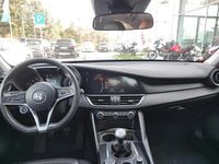 Usata Alfa Romeo Giulia Business 150 CV (110 kW) 2017 Grigio Berlina