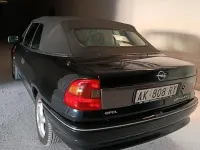 Usata Opel Astra Cabriolet 90 CV (66 kW) 1996 Cabrio