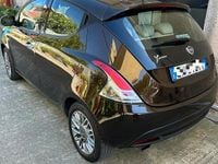 Usata Lancia Ypsilon 95 CV (69 kW) 2012 Utilitaria