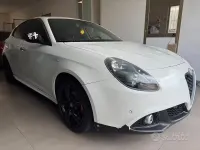 Usata Alfa Romeo Giulietta Distinctive 120 CV (88 kW) 2014 Bianco Utilitaria