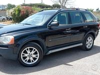 Usado Volvo XC90 163 HP (119 kW) 2005 Preto SUV