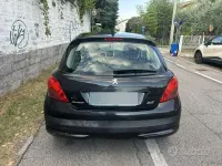 Usata Peugeot 207 68 CV (50 kW) 2008 Nero Berlina