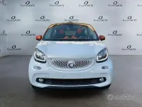 Usata Smart ForFour 90 CV (66 kW) 2016 Bianco Utilitaria