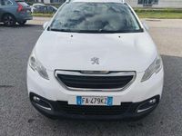 Usata Peugeot 2008 Active 99 CV (72 kW) 2015 Bianco SUV