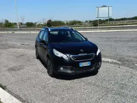 Usata Peugeot 2008 Active 99 CV (72 kW) 2016 Nero SUV