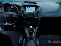 Usata Ford Focus RS 350 CV (257 kW) 2017 Bianco Berlina