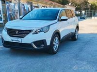 Usata Peugeot 5008 Business-Line 131 CV (96 kW) 2019 Bianco SUV