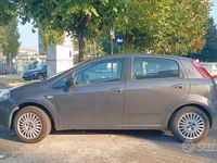 Usata Fiat Grande Punto 65 CV (47 kW) 2007 Grigio Utilitaria