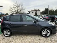 Usata Renault Scénic III 110 CV (80 kW) 2011 Grigio Monovolume