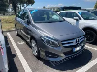 Usata Mercedes B200 136 CV (100 kW) 2019 Grigio Utilitaria